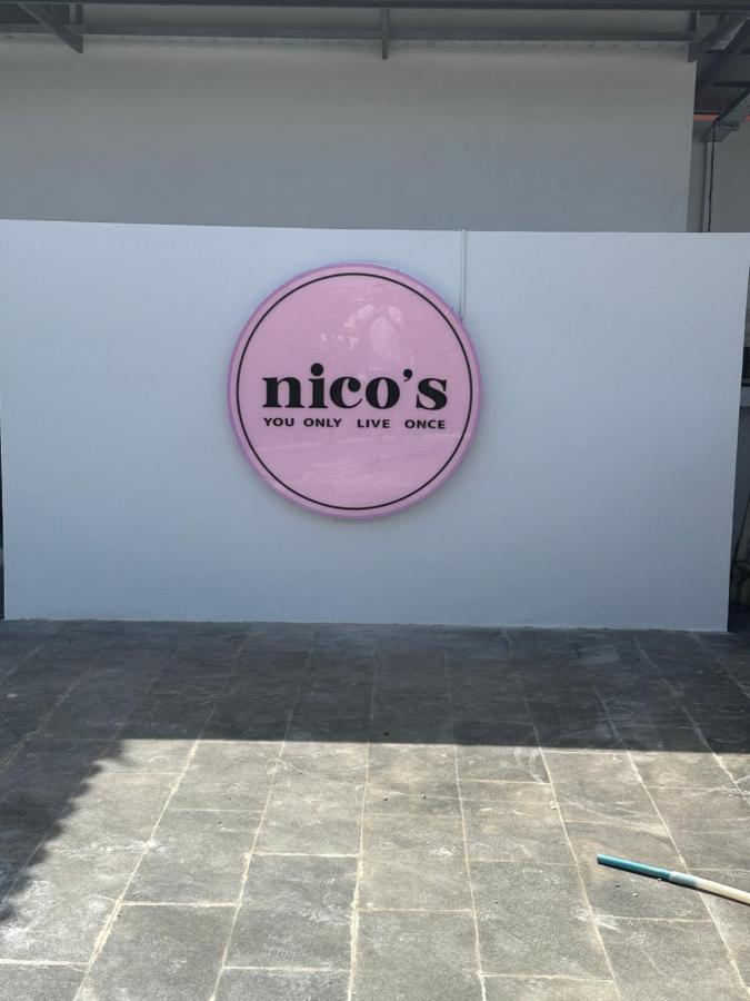 Nico'S Hotel And Skybar Siem Reap Extérieur photo
