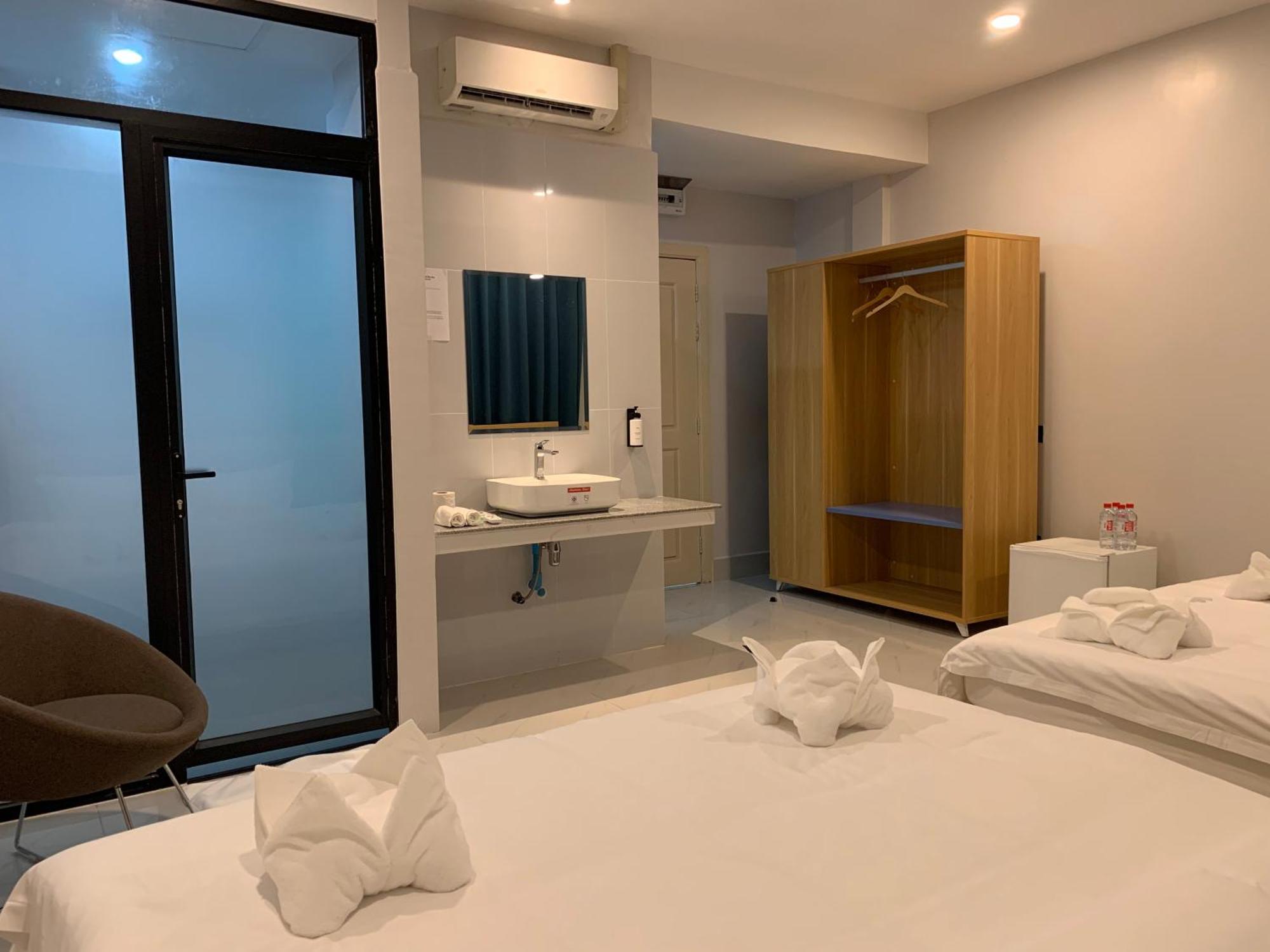 Nico'S Hotel And Skybar Siem Reap Extérieur photo