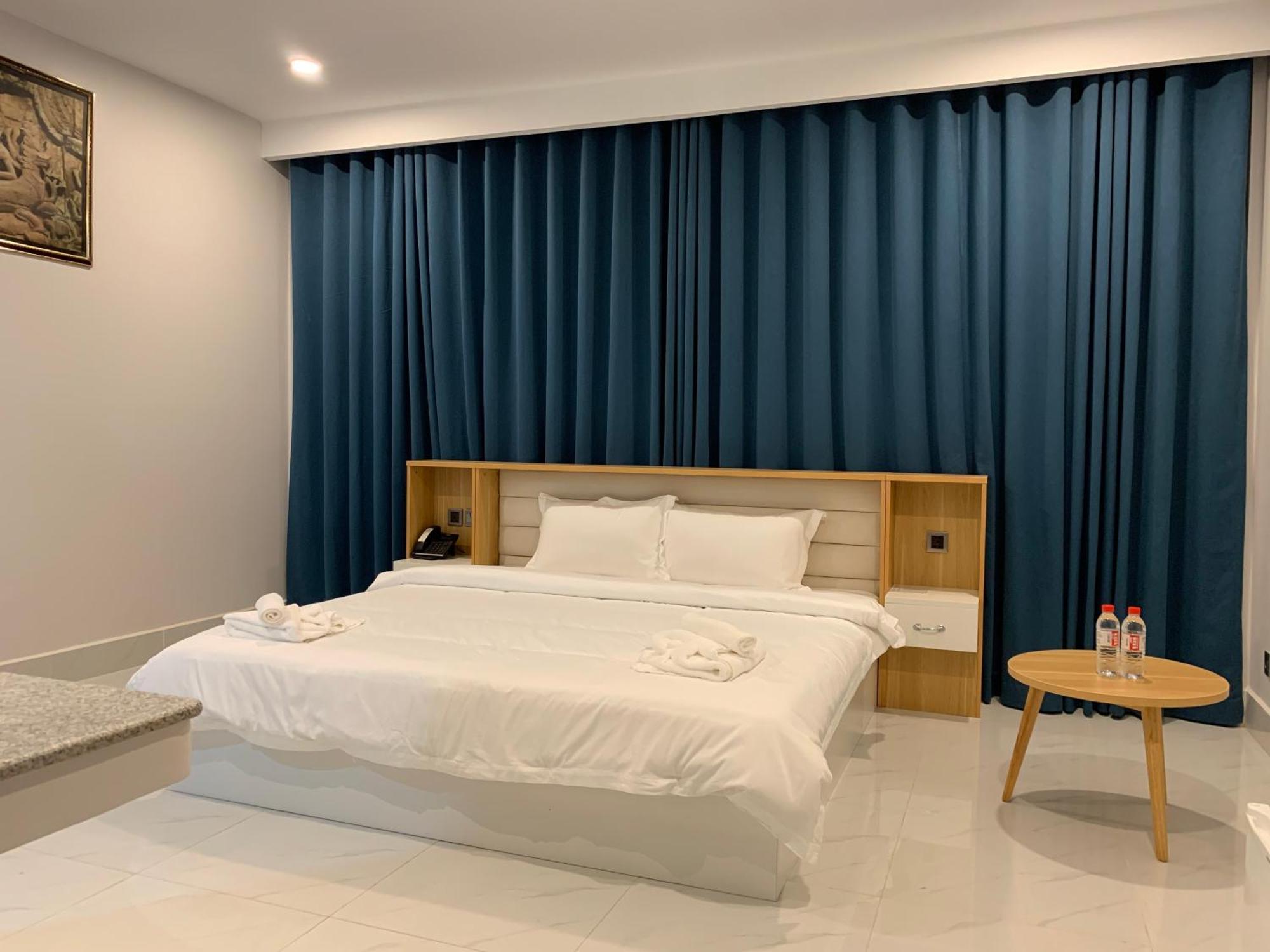 Nico'S Hotel And Skybar Siem Reap Extérieur photo