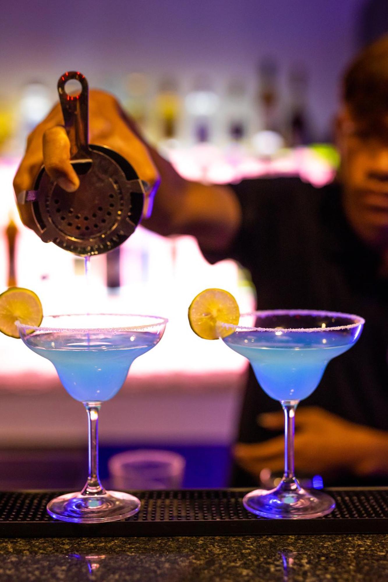 Nico'S Hotel And Skybar Siem Reap Extérieur photo