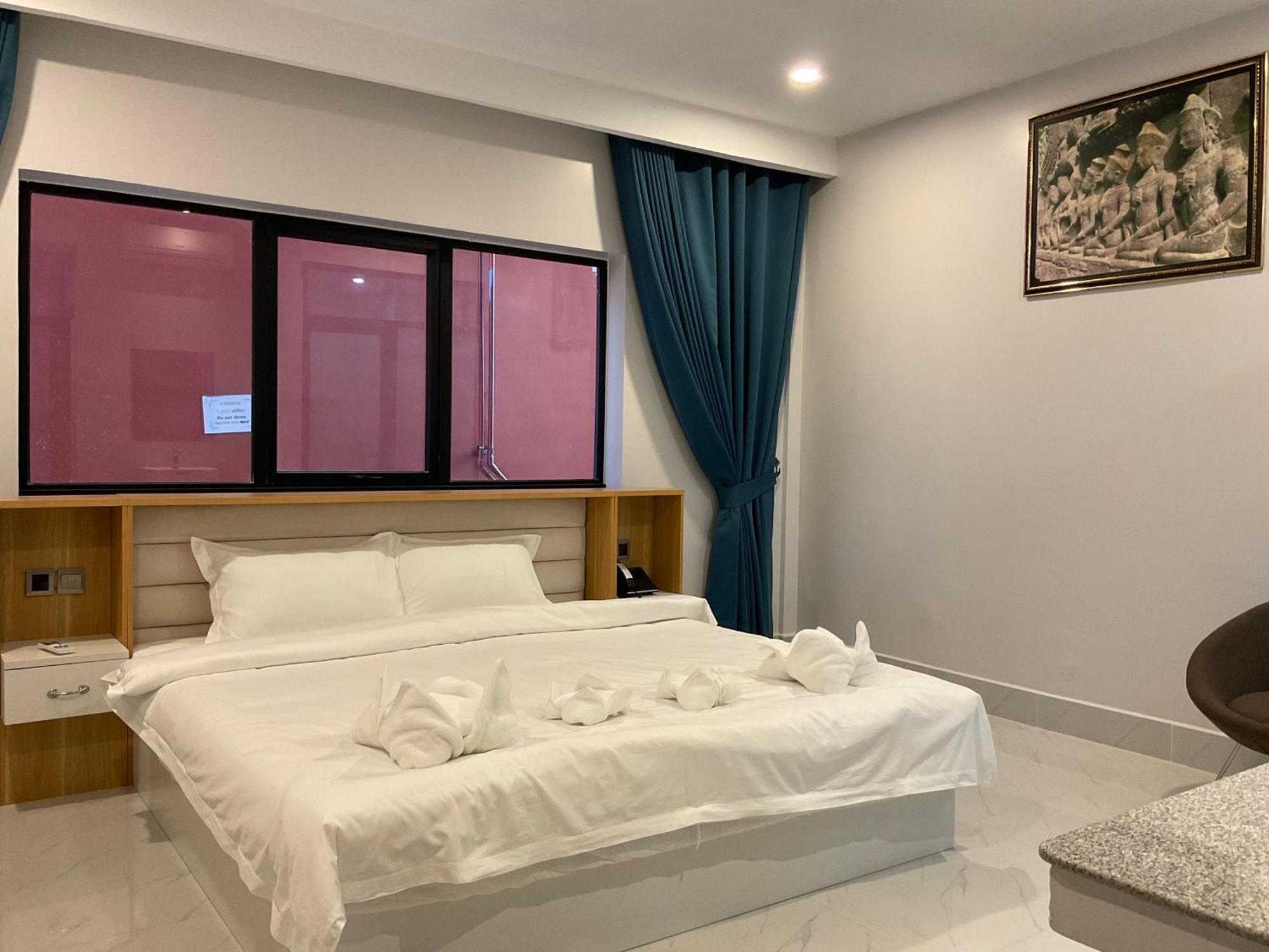 Nico'S Hotel And Skybar Siem Reap Extérieur photo