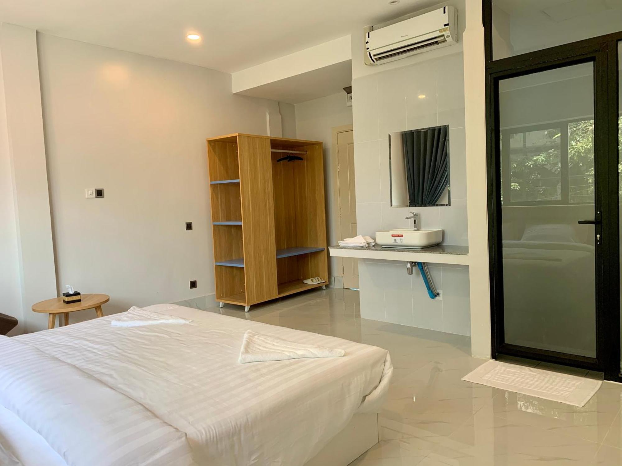 Nico'S Hotel And Skybar Siem Reap Extérieur photo